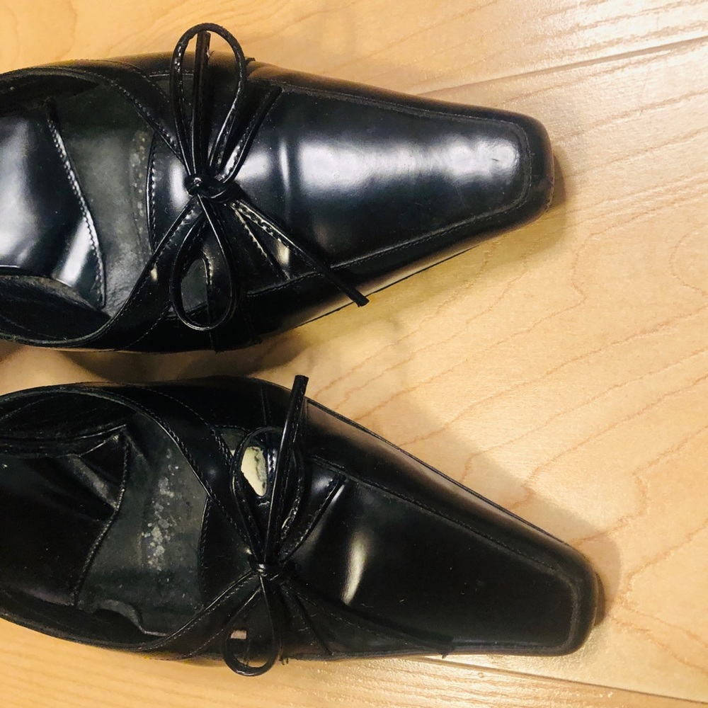 Via Spiga Elegant Black Women's Mules with Kitten Heels and Bow - Picture 9 of 14